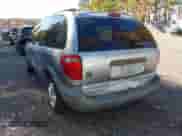 2005 Dodge Caravan SE z VIN 1D4GP25R45B309935, wystawiony jako IAAI lot #43545252 z przebiegiem 122 474 mil mil oraz . Historia ofert i sprzedaży dostępna na DreamBid. Obrazek 3.