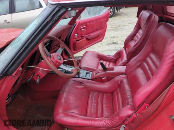 1977 Chevrolet Corvette с VIN 1Z37L7S427667, выставлен на аукционе Copart как лот 75077574 с пробегом 65 599 миль миль и На запчасти • Non repairable. История ставок и продаж доступна на DreamBid. Изображение 7.
