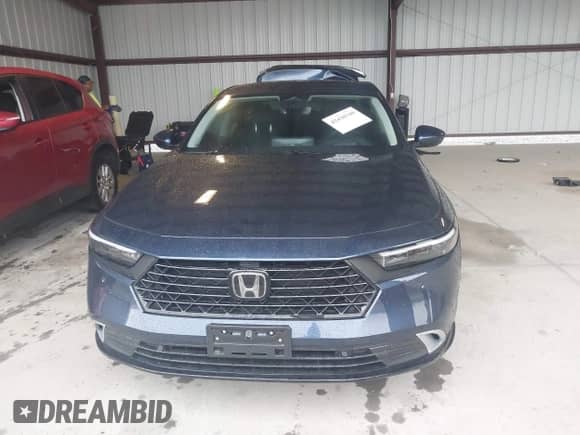 2024 Honda Accord Touring с VIN 1HGCY2F80RA063400, выставлен на аукционе IAAI как лот 42430340 с пробегом 9 229 миль миль и . История ставок и продаж доступна на DreamBid. Изображение 13.