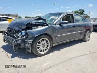 2004 Volvo S60 с VIN YV1RS59V042323000, выставлен на аукционе Copart как лот 66625555 с пробегом 210 230 миль миль и Списание • Salvage title. История ставок и продаж доступна на DreamBid. Изображение 1.