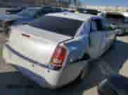 2012 Chrysler 300 C с VIN 2C3CCAKT7CH143419, выставлен на аукционе Copart как лот 46350825 с пробегом 130 839 миль миль и Списание • Salvage title. История ставок и продаж доступна на DreamBid. Изображение 3.