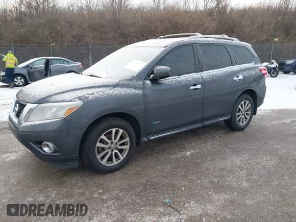 2014 Nissan Pathfinder Platinum Hybrid with VIN 5N1CR2MN9EC648734, listed as a IAAI auction lot 41471917 with 140,894 mi miles and . Bid and sale history available at DreamBid. Image 2.