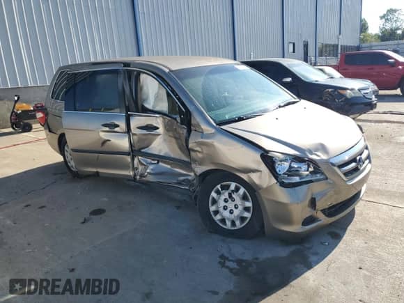 2006 Honda Odyssey LX с VIN 5FNRL38256B096448, выставлен на аукционе Copart как лот 68093815 с пробегом 170 985 миль миль и На запчасти • Non repairable. История ставок и продаж доступна на DreamBid. Изображение 4.