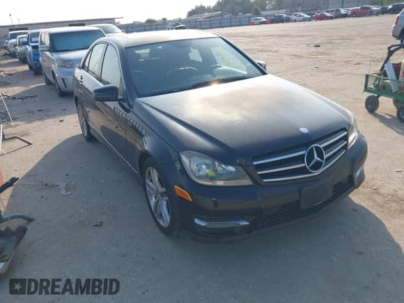 2014 Mercedes-Benz C 250 Sport with VIN WDDGF4HB0EA960873, listed as a IAAI auction lot 43525113 with 93,094 mi miles and . Bid and sale history available at DreamBid. Image 1.