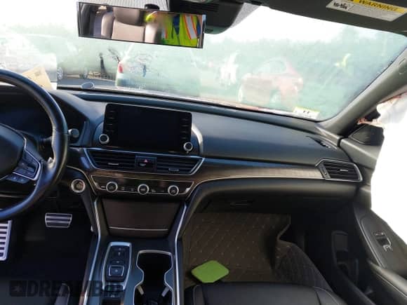 2022 Honda Accord Sport с VIN 1HGCV3F20NA020695, выставлен на аукционе IAAI как лот 43155058 с пробегом 56 647 миль миль и . История ставок и продаж доступна на DreamBid. Изображение 5.