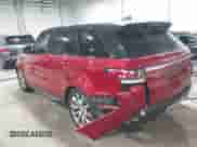 2017 Land Rover Range Rover Sport HSE z VIN SALWR2FV4HA667733, wystawiony jako IAAI lot #42458437 z przebiegiem 126 097 mil mil oraz . Historia ofert i sprzedaży dostępna na DreamBid. Obrazek 3.