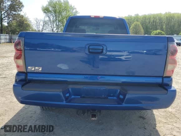 2004 Chevrolet Silverado SS with VIN 2GCEK19N241248233, listed as a Copart auction lot 52319365 with 151,338 mi miles and Salvage title. Bid and sale history available at DreamBid. Image 6.
