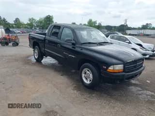 2000 Dodge Dakota Sport with VIN 1B7GL2AX5YS775200, listed as a IAAI auction lot 42113896 with 224,337 mi miles and . Bid and sale history available at DreamBid. Image 1.