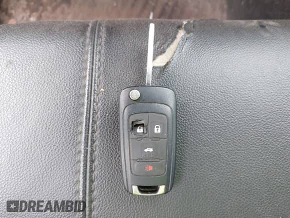 2017 Chevrolet Impala LT with VIN 1G1105S39HU195845, listed as a IAAI auction lot 43157829 with 176,712 mi miles and . Bid and sale history available at DreamBid. Image 11.