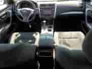 2015 Nissan Altima SV z VIN 1N4AL3AP8FC198669, wystawiony jako Copart lot #51157835 z przebiegiem 168 841 mil mil oraz Szkoda całkowita • Salvage title. Historia ofert i sprzedaży dostępna na DreamBid. Obrazek 8.