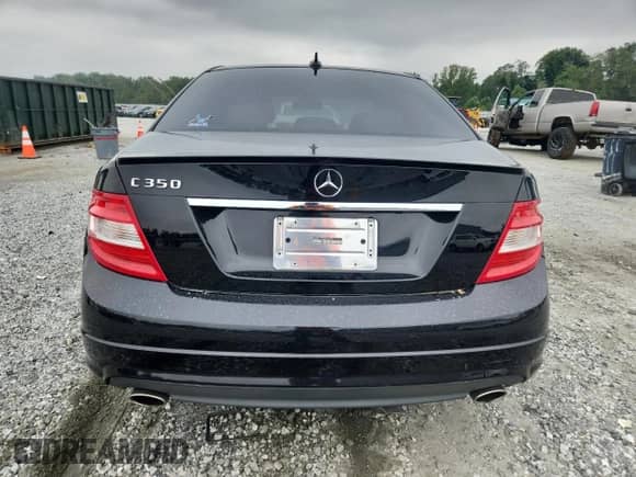 2011 Mercedes-Benz C 350 Sport с VIN WDDGF5GB2BF560450, выставлен на аукционе Copart как лот 69090825 с пробегом 96 424 миль миль и Списание • Salvage title. История ставок и продаж доступна на DreamBid. Изображение 6.