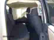 2023 Nissan Frontier SV z VIN 1N6ED1EJ1PN661404, wystawiony jako IAAI lot #42863458 z przebiegiem 46 668 mil mil oraz . Historia ofert i sprzedaży dostępna na DreamBid. Obrazek 8.