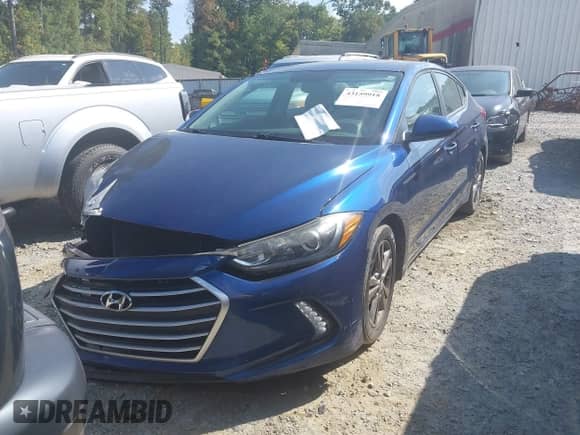 2018 Hyundai Elantra SEL with VIN 5NPD84LF6JH379933, listed as a IAAI auction lot 43159918 with 83,402 mi miles and . Bid and sale history available at DreamBid. Image 2.