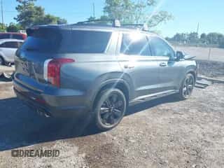 2025 Hyundai Palisade XRT z VIN KM8R34GE0SU945657, wystawiony jako IAAI lot #43298136 z przebiegiem 1 334 mil mil oraz . Historia ofert i sprzedaży dostępna na DreamBid. Obrazek 4.