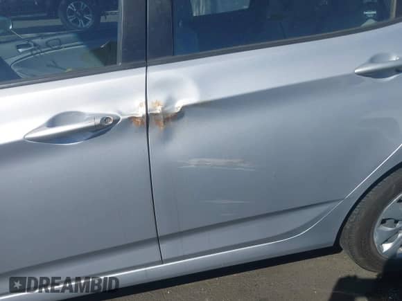 2016 Hyundai Accent SE с VIN KMHCT4AE2GU119298, выставлен на аукционе IAAI как лот 43368086 с пробегом Не указан миль и . История ставок и продаж доступна на DreamBid. Изображение 11.