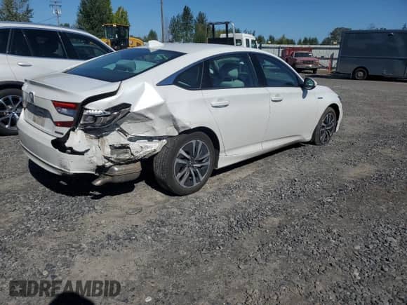 2018 Honda Accord with VIN 1HGCV3F19JA012502, listed as a Copart auction lot 80907545 with 93,461 mi miles and Salvage title. Bid and sale history available at DreamBid. Image 3.