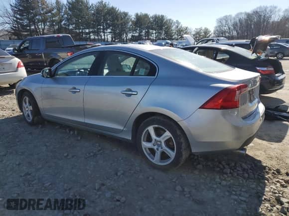 2013 Volvo S60 T5 Premier with VIN YV1612FS5D1227917, listed as a Copart auction lot 46411165 with 71,465 mi miles and Salvage title. Bid and sale history available at DreamBid. Image 2.