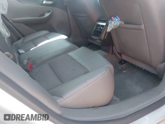 2016 Chevrolet Impala LT с VIN 2G1115S32G9133860, выставлен на аукционе IAAI как лот 43036137 с пробегом 243 118 миль миль и . История ставок и продаж доступна на DreamBid. Изображение 8.