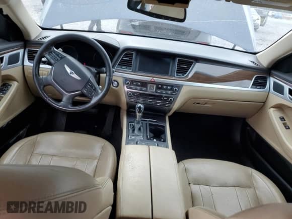 2015 Hyundai Genesis 3.8L с VIN KMHGN4JE5FU068213, выставлен на аукционе Copart как лот 71727935 с пробегом Не указан миль и Списание • Salvage title. История ставок и продаж доступна на DreamBid. Изображение 8.