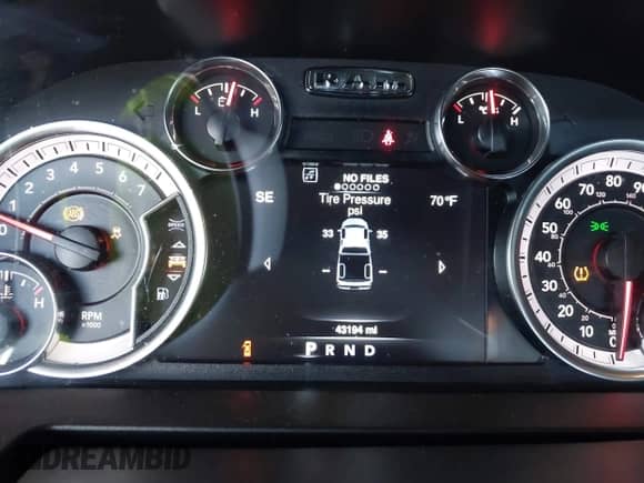 2021 Ram 1500 Lone Star z VIN 1C6RR6LT7MS560444, wystawiony jako IAAI lot #43253749 z przebiegiem 43 194 mil mil oraz . Historia ofert i sprzedaży dostępna na DreamBid. Obrazek 7.