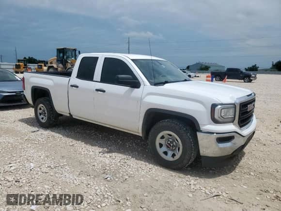 2018 GMC Sierra 1500 z VIN 1GTR1LEC0JZ366241, wystawiony jako Copart lot #60286575 z przebiegiem 196 664 mil mil oraz Czysty tytuł • Clean title. Historia ofert i sprzedaży dostępna na DreamBid. Obrazek 4.