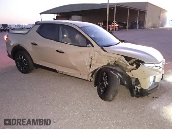 2024 Hyundai Santa Cruz SEL с VIN 5NTJB4AE2RH098952, выставлен на аукционе Copart как лот 80526854 с пробегом 9 783 миль миль и Чистый • Clean title. История ставок и продаж доступна на DreamBid. Изображение 4.