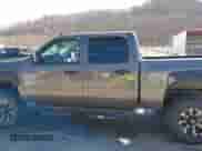 2011 Chevrolet Silverado 1500 LS z VIN 3GCPKREA9BG182360, wystawiony jako IAAI lot #41782080 z przebiegiem 214 465 mil mil oraz . Historia ofert i sprzedaży dostępna na DreamBid. Obrazek 14.