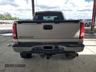 2007 Chevrolet Silverado 2500HD LT1 с VIN 1GCHK29D07E107867, выставлен на аукционе Copart как лот 85652165 с пробегом Не указан миль и Списание • Salvage title. История ставок и продаж доступна на DreamBid. Изображение 6.