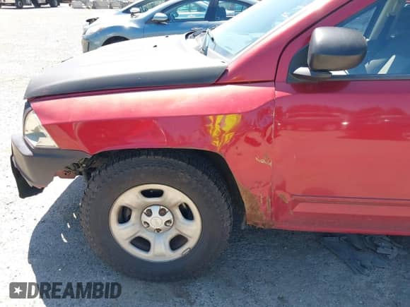 2008 Jeep Compass Sport с VIN 1J8FT47078D664159, выставлен на аукционе IAAI как лот 42632217 с пробегом 199 404 миль миль и . История ставок и продаж доступна на DreamBid. Изображение 15.