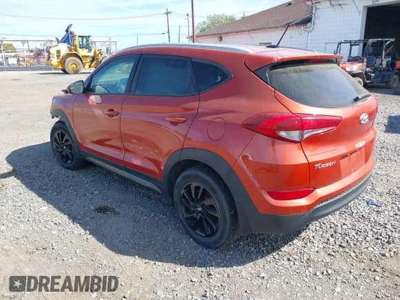 2016 Hyundai Tucson SE with VIN KM8J3CA46GU231000, listed as a IAAI auction lot 43363339 with 163,323 mi miles and . Bid and sale history available at DreamBid. Image 3.