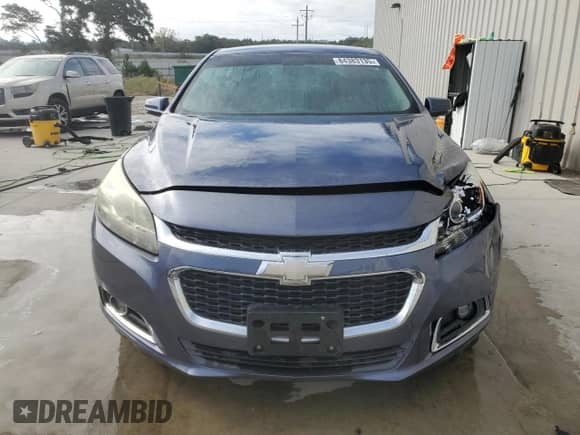 2014 Chevrolet Malibu LT with VIN 1G11E5SL2EF295299, listed as a Copart auction lot 84383135 with 124,553 mi miles and Salvage title. Bid and sale history available at DreamBid. Image 5.