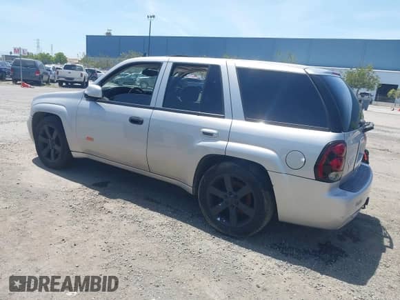 2007 Chevrolet TrailBlazer SS с VIN 1GNET13HX72161451, выставлен на аукционе IAAI как лот 42279887 с пробегом 190 278 миль миль и . История ставок и продаж доступна на DreamBid. Изображение 3.