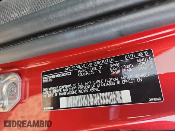 2019 Volvo S60 R-Design z VIN 7JR102FM0KG000523, wystawiony jako Copart lot #63317765 z przebiegiem 32 405 mil mil oraz Czysty tytuł • Clean title. Historia ofert i sprzedaży dostępna na DreamBid. Obrazek 12.