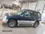 2001 Chevrolet Tracker LT with VIN 2CNBJ634116945339, listed as a IAAI auction lot 42028762 with 103,032 mi miles and . Bid and sale history available at DreamBid. Image 14.