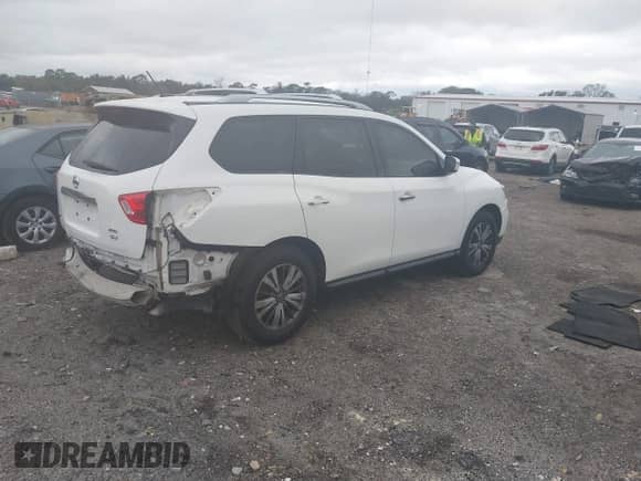 2018 Nissan Pathfinder SL with VIN 5N1DR2MM7JC654523, listed as a IAAI auction lot 41621533 with 136,560 mi miles and . Bid and sale history available at DreamBid. Image 4.