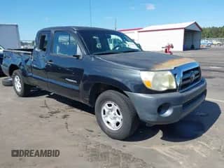 2007 Toyota Tacoma with VIN 5TETX22N97Z352226, listed as a IAAI auction lot 43419830 with 203,630 mi miles and . Bid and sale history available at DreamBid. Image 1.