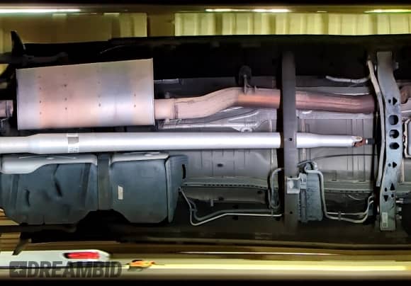 2019 Chevrolet Silverado 1500 LT с VIN 1GCRWCEK7KZ354727, выставлен на аукционе Copart как лот 60716625 с пробегом 142 975 миль миль и Чистый • Clean title. История ставок и продаж доступна на DreamBid. Изображение 13.