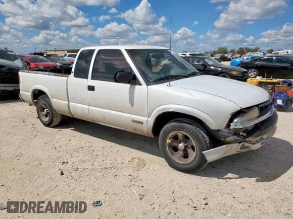2001 Chevrolet S-10 LS Xtreme с VIN 1GCCS195818185316, выставлен на аукционе Copart как лот 81649825 с пробегом 219 570 миль миль и Списание • Salvage title. История ставок и продаж доступна на DreamBid. Изображение 4.