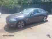 2012 BMW 5 Series 528i z VIN WBAXG5C55CDY29641, wystawiony jako IAAI lot #42964581 z przebiegiem 103 989 mil mil oraz . Historia ofert i sprzedaży dostępna na DreamBid. Obrazek 2.