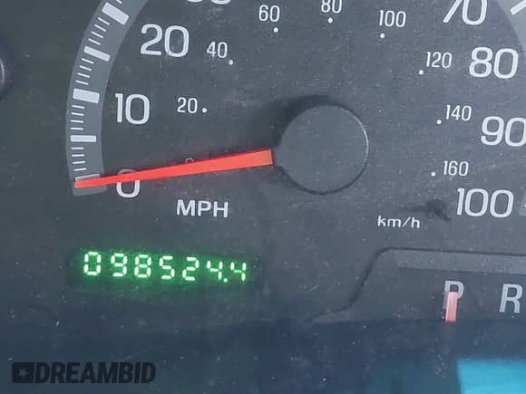 2002 Ford F-150 XLT with VIN 1FTRW086X2KE17566, listed as a IAAI auction lot 41721236 with 98,524 mi miles and . Bid and sale history available at DreamBid. Image 7.