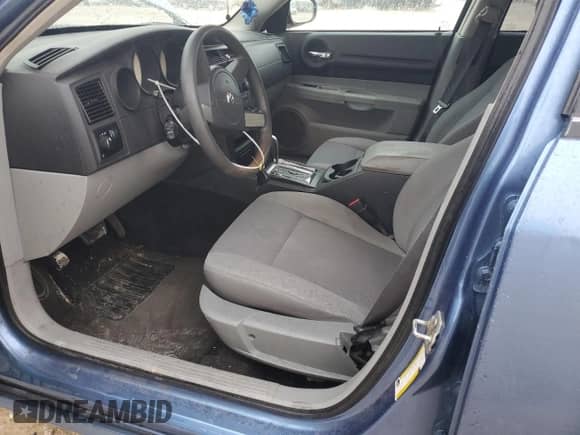 2007 Dodge Magnum с VIN 2D4FV47T87H695310, выставлен на аукционе Copart как лот 50670585 с пробегом 151 920 миль миль и Списание • Salvage title. История ставок и продаж доступна на DreamBid. Изображение 7.