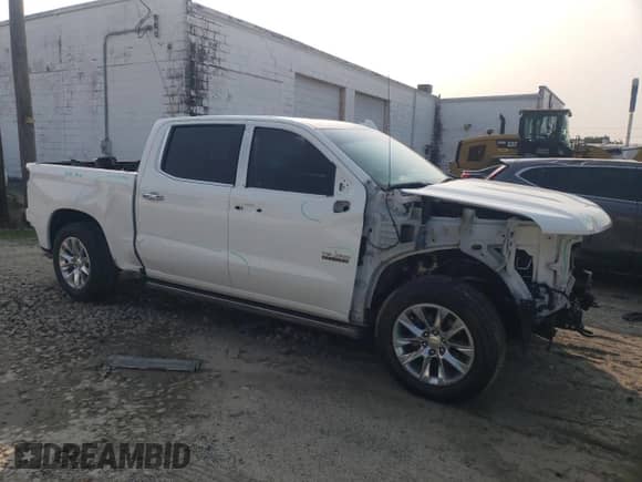 2022 Chevrolet Silverado 1500 LTZ with VIN 3GCPWEED8NG101442, listed as a Copart auction lot 58603855 with 33,570 mi miles and Salvage title. Bid and sale history available at DreamBid. Image 4.