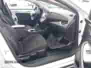 2024 Chevrolet Malibu LS с VIN 1G1ZC5ST6RF127096, выставлен на аукционе IAAI как лот 42404329 с пробегом 84 261 миль миль и . История ставок и продаж доступна на DreamBid. Изображение 5.