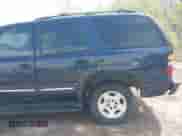 2004 Chevrolet Tahoe LT with VIN 1GNEC13Z84R209220, listed as a IAAI auction lot 41867643 with 385,229 mi miles and . Bid and sale history available at DreamBid. Image 17.