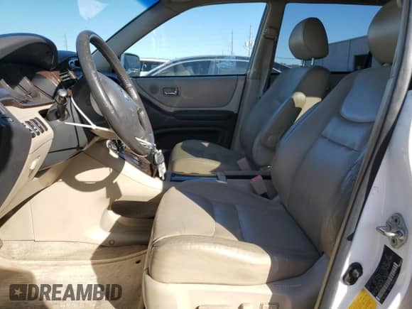 2003 Toyota Highlander с VIN JTEHF21A930136633, выставлен на аукционе Copart как лот 86312935 с пробегом 114 057 миль миль и Списание • Salvage title. История ставок и продаж доступна на DreamBid. Изображение 7.