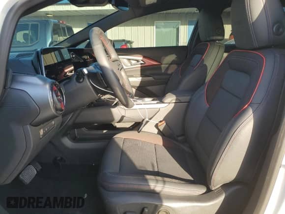 2024 Chevrolet Equinox z VIN 3GN7DRRP3RS259814, wystawiony jako Copart lot #77553614 z przebiegiem 850 mil mil oraz Szkoda całkowita • Salvage title. Historia ofert i sprzedaży dostępna na DreamBid. Obrazek 7.