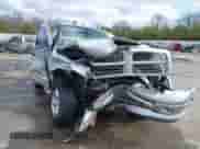 2005 Dodge 1500 SLT z VIN 1D7HU16D05J588206, wystawiony jako IAAI lot #41973836 z przebiegiem 131 023 mil mil oraz . Historia ofert i sprzedaży dostępna na DreamBid. Obrazek 1.