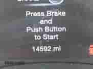 2023 Dodge Durango R/T Plus z VIN 1C4SDHCT7PC686970, wystawiony jako IAAI lot #42156304 z przebiegiem 14 592 mil mil oraz . Historia ofert i sprzedaży dostępna na DreamBid. Obrazek 15.