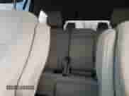 2017 Honda Pilot LX z VIN 5FNYF5H13HB011826, wystawiony jako Copart lot #82974294 z przebiegiem 116 451 mil mil oraz Szkoda całkowita • Salvage title. Historia ofert i sprzedaży dostępna na DreamBid. Obrazek 10.