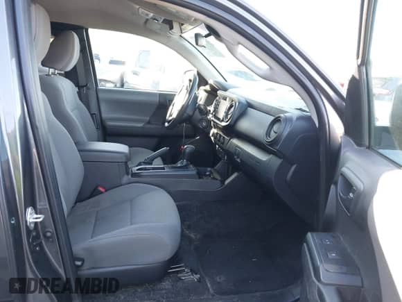 2021 Toyota Tacoma SR with VIN 3TYSZ5AN5MT036618, listed as a IAAI auction lot 41549574 with 52,177 mi miles and . Bid and sale history available at DreamBid. Image 5.